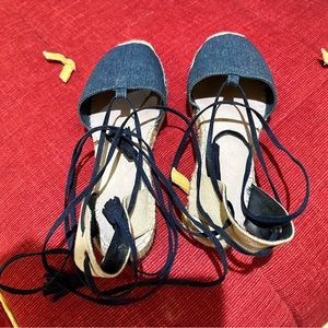 Women espadrilles sandals